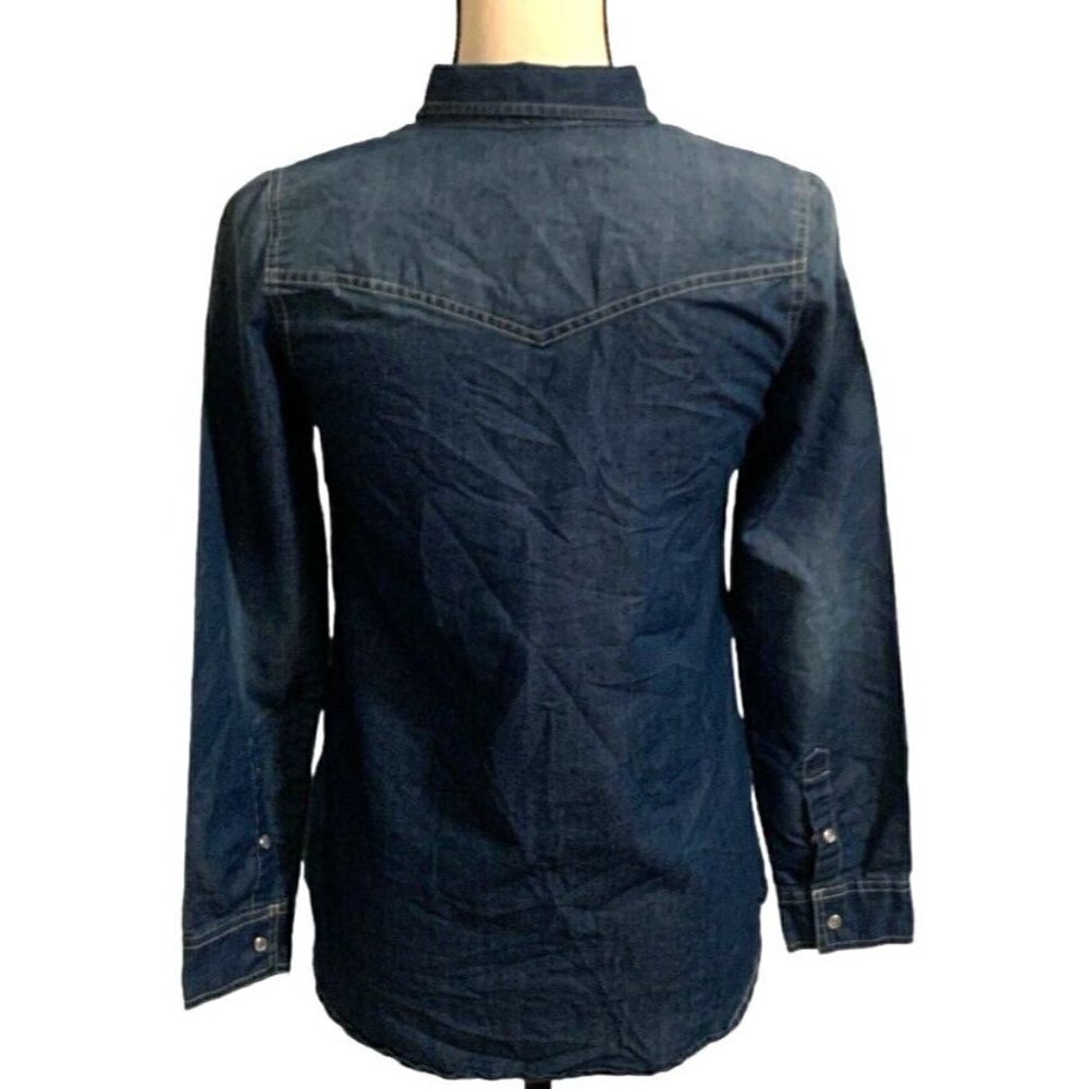 Rue21 Womens Pearl Snap Lightweight Shirt Size XS Thin Blue Chambray Long Sleeve